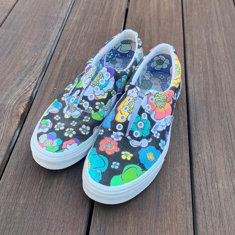 Custom Vans 1 of 1